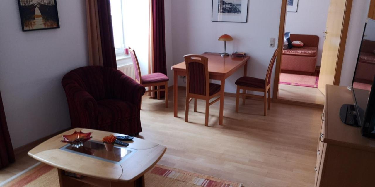 Zentrale Und Strandnahe Ferienwohnung In Kuehlungsborn Ost Buitenkant foto